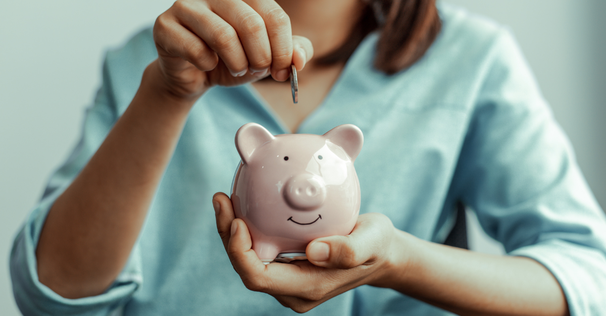 Make saving money your New Year's resolution